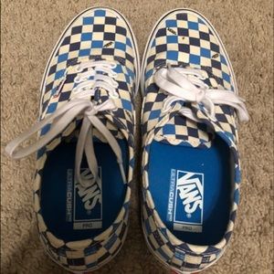 Vans blue checkered! Size 8 1/2 men’s😊